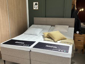 TEMPUR® Relaxation Adjustable m/gavl | Udstillingsseng