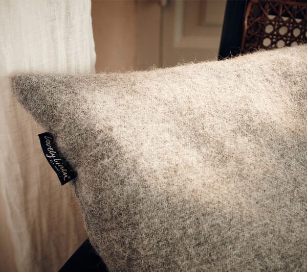 Lovely Linen Natural Beige Pyntepude - Image 3